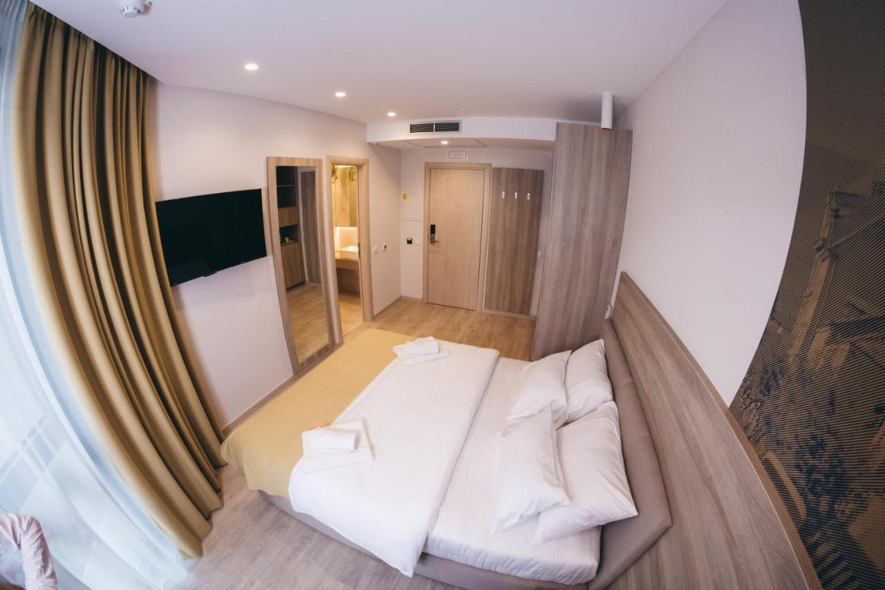 מוסטר Hotel Verso מראה חיצוני תמונה